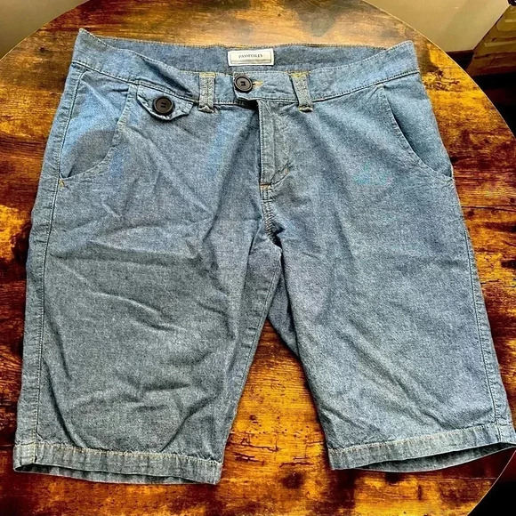 PASSPORTS | ladies denim Bermuda style short. Size: 16. - Picture 1 of 11
